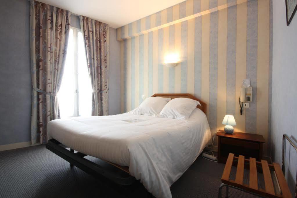Hotel Le Petit Billot 维特雷 外观 照片